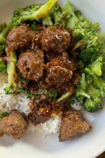 easy veggie-packed mongolian meatballs