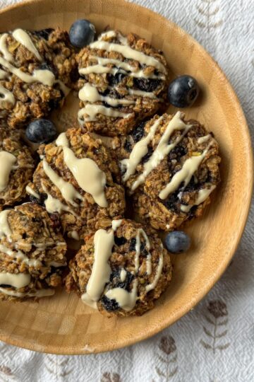 simple healthy blueberry zucchini oatmeal cookies for toddlers and kids