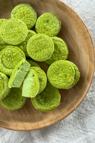 spinach egg bites for toddlers and kids, high protein meal prep