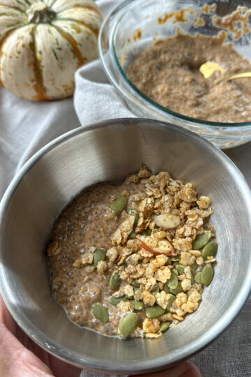 pumpkin chia pudding with toppings for toddlers