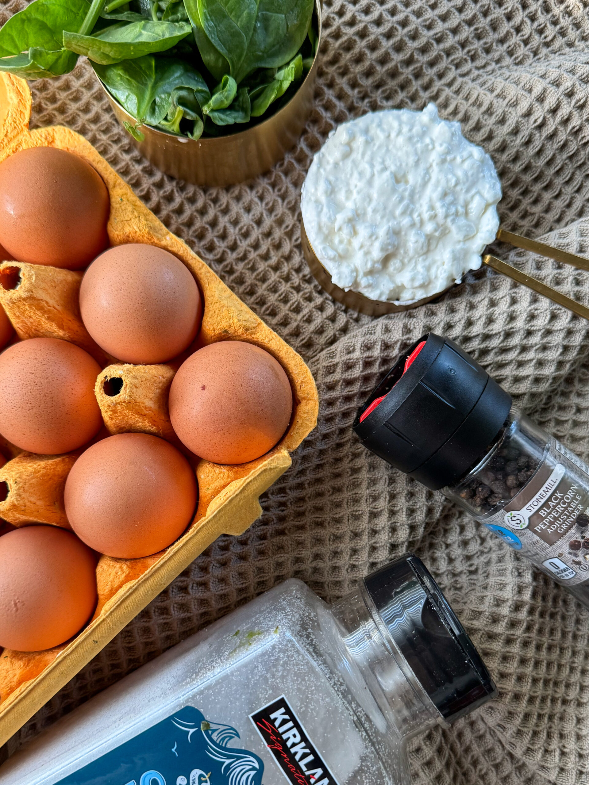 ingredients for the spinach egg bites