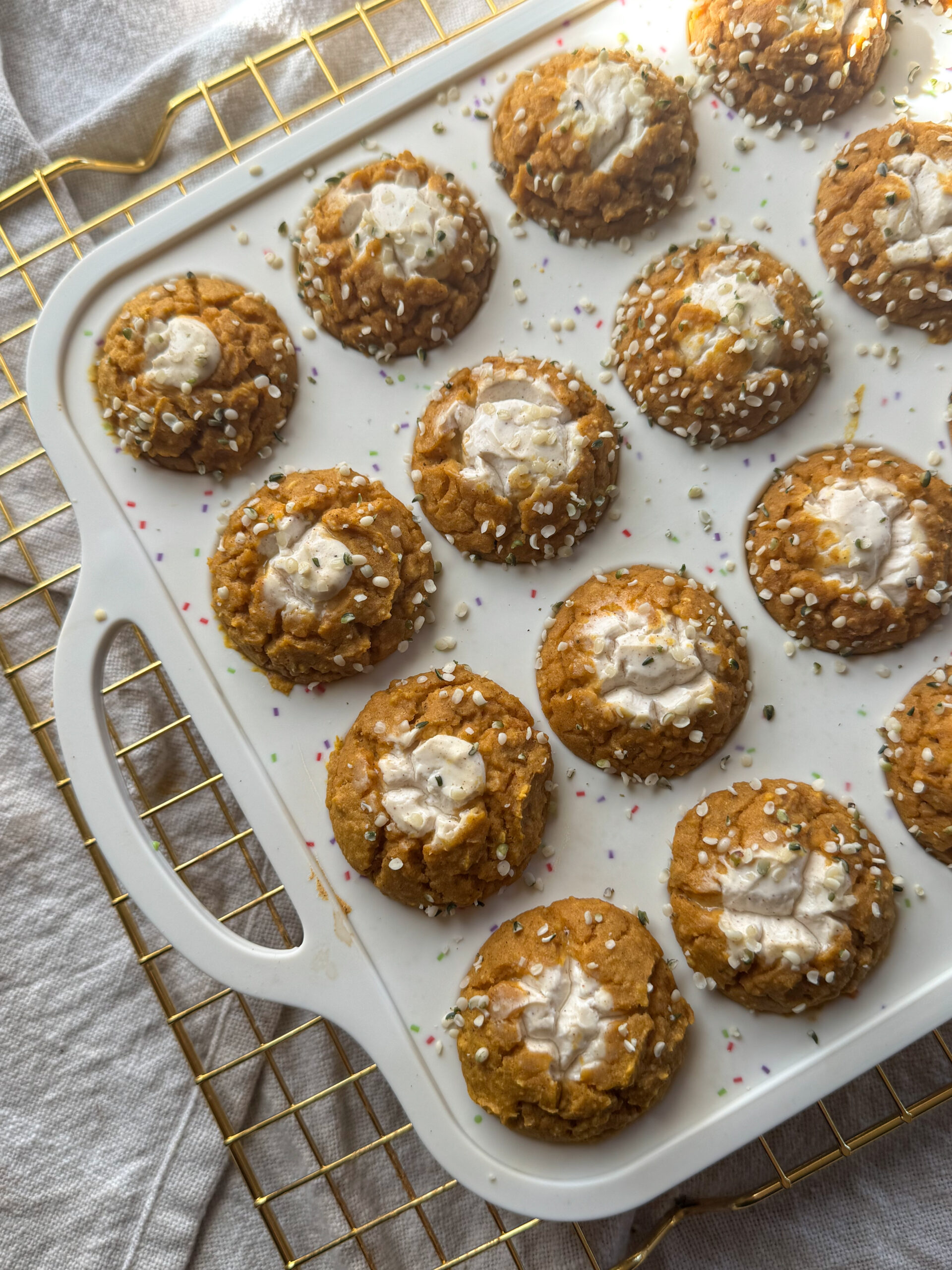 pumpkin cream cheese chickpea muffins