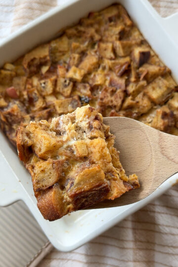apple cinnamon french toast bake for toddlers