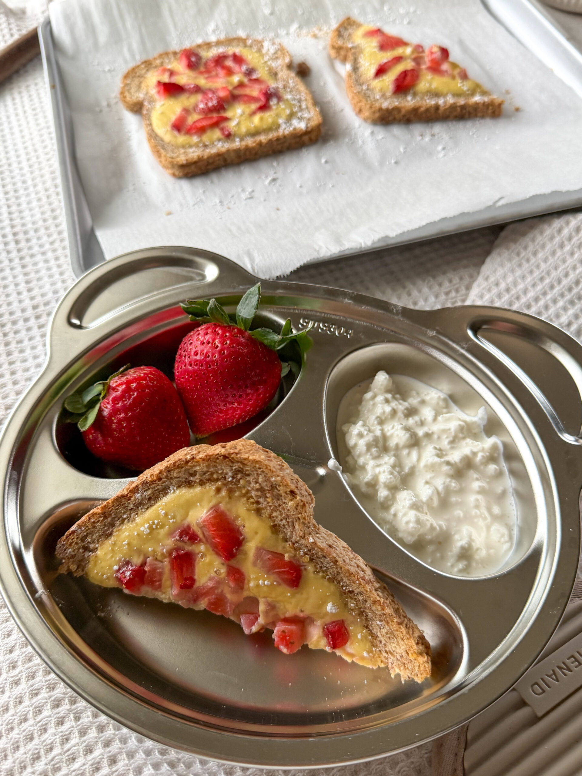yogurt custard toast for toddlers and babies