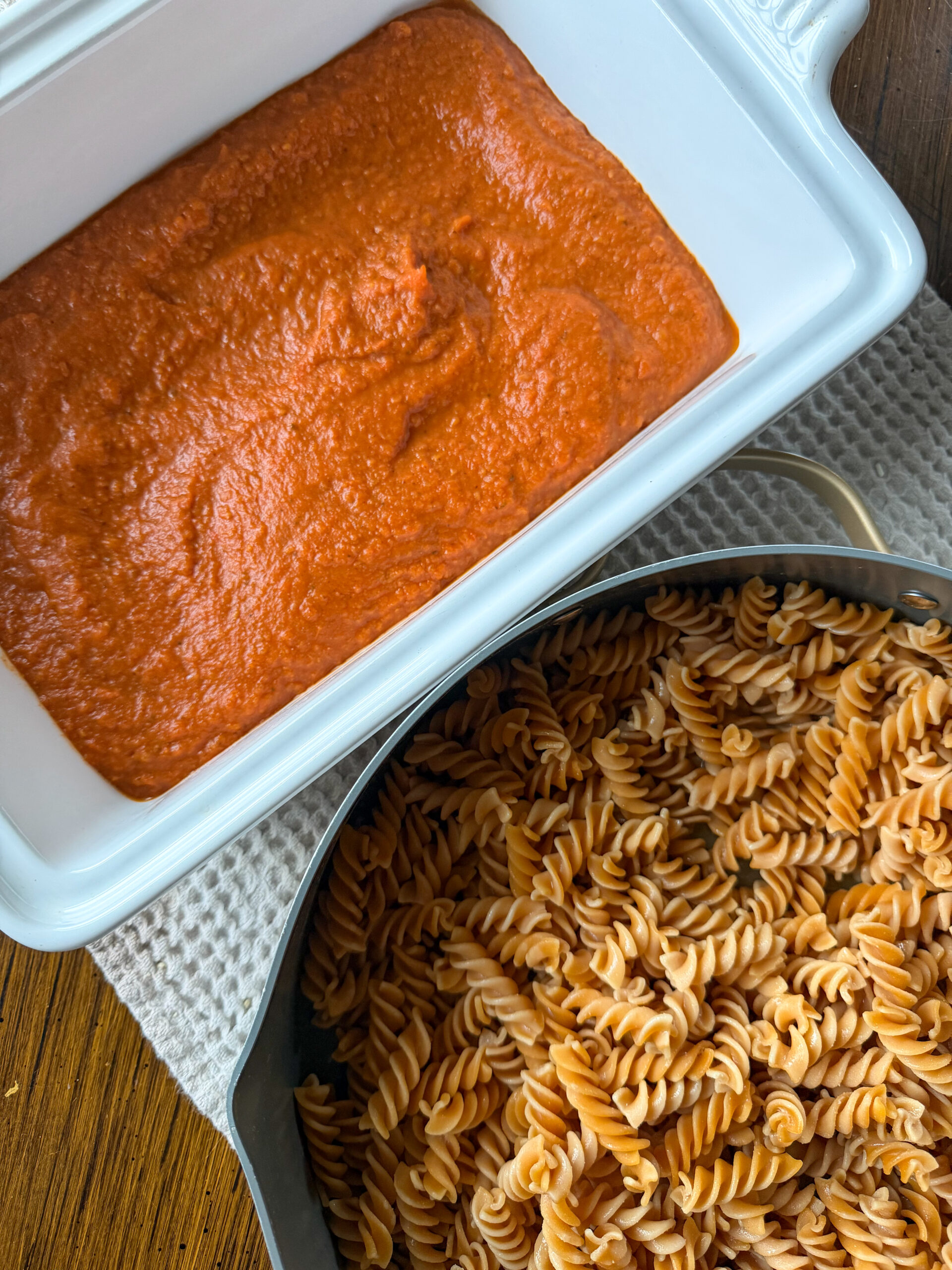 roasted veggie sauce with chickpea noodles