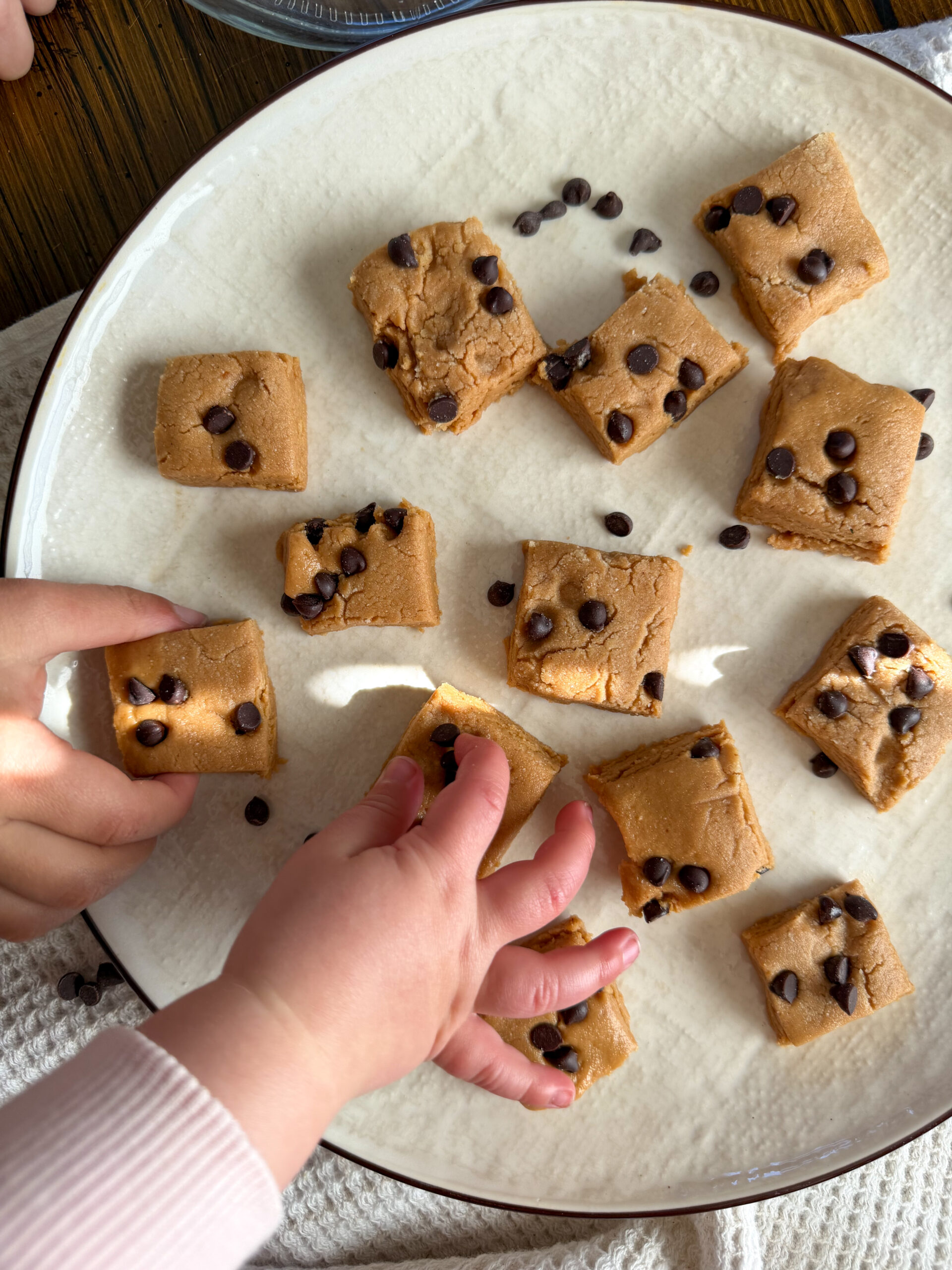 Peanut Butter Perfect Bars Copycat (no bake, 4 ingredients!) for toddlers