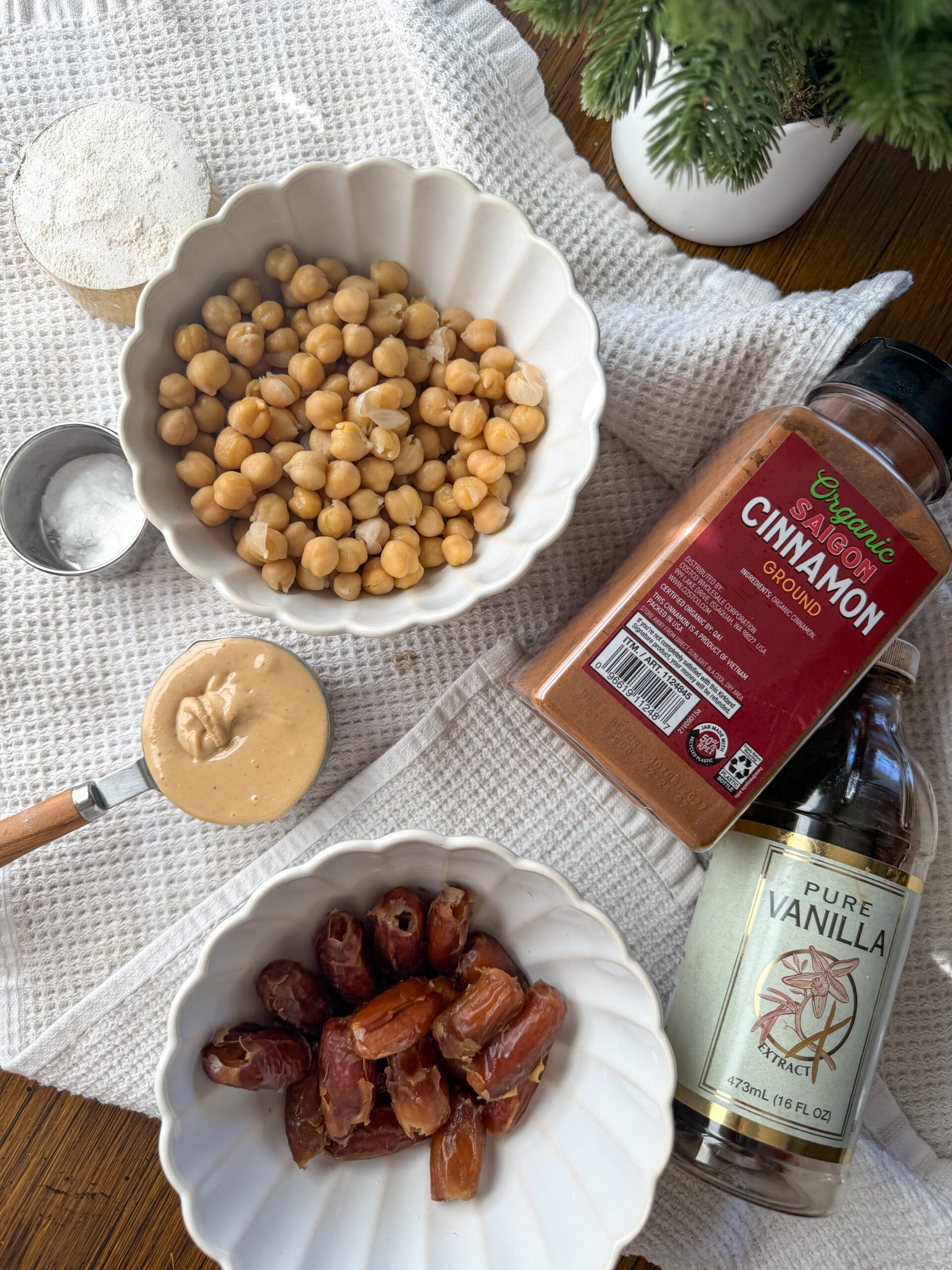 ingredients for chickpea blondies