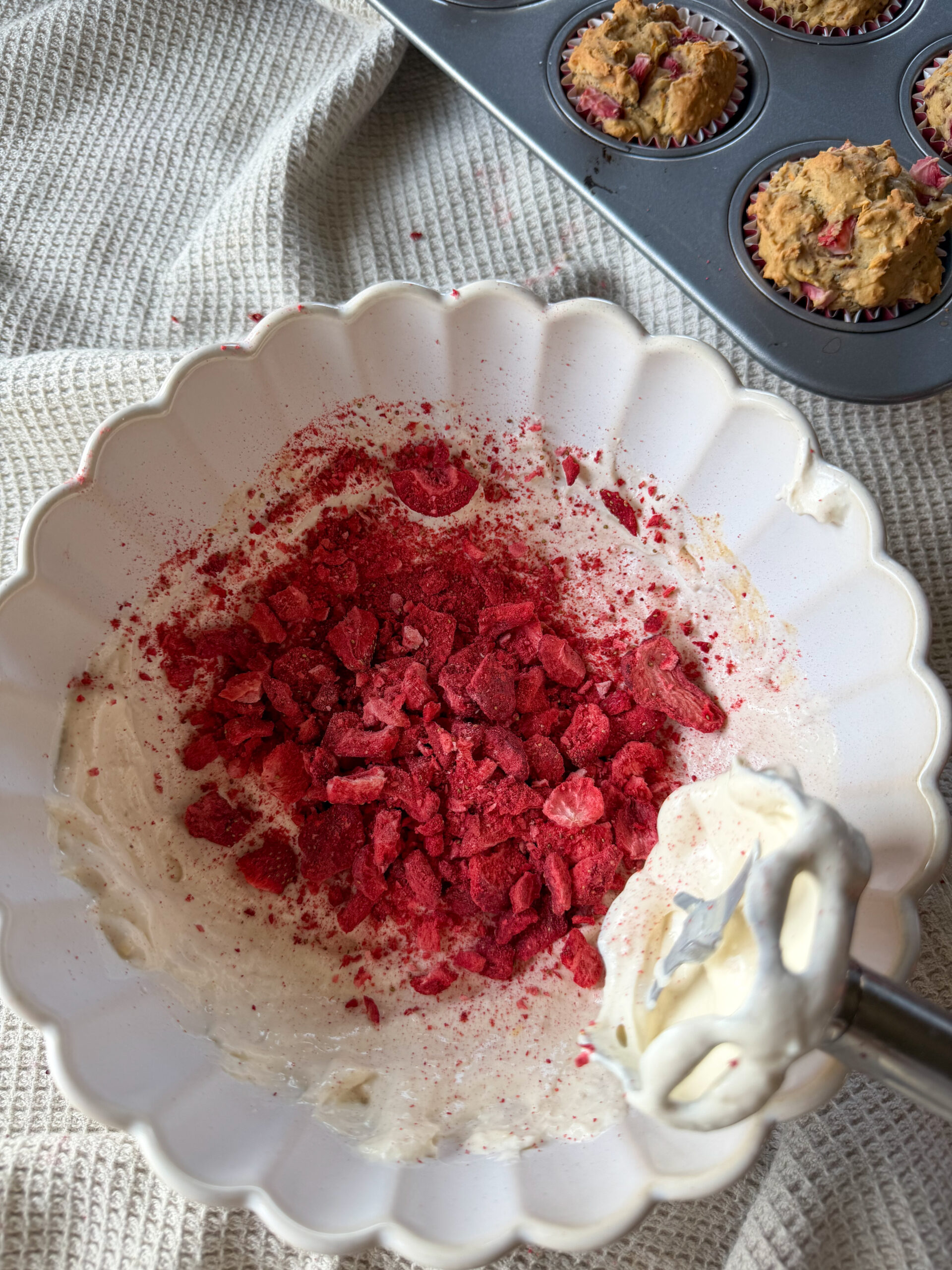 blending the Strawberry Cream Cheese Icing for toddlers
