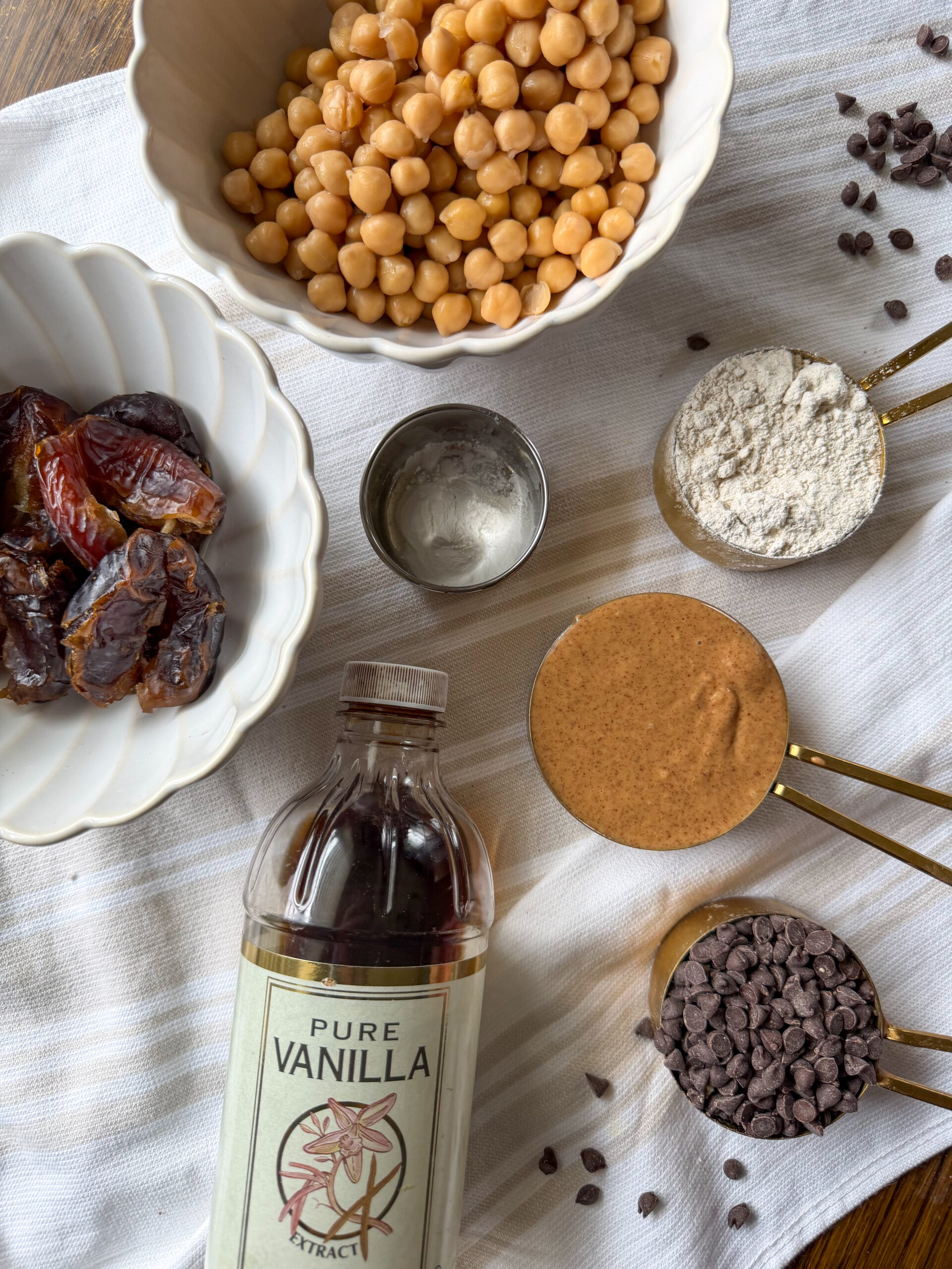 ingredients for Chickpea Cookies for Toddlers (high fiber, no added sugar!)