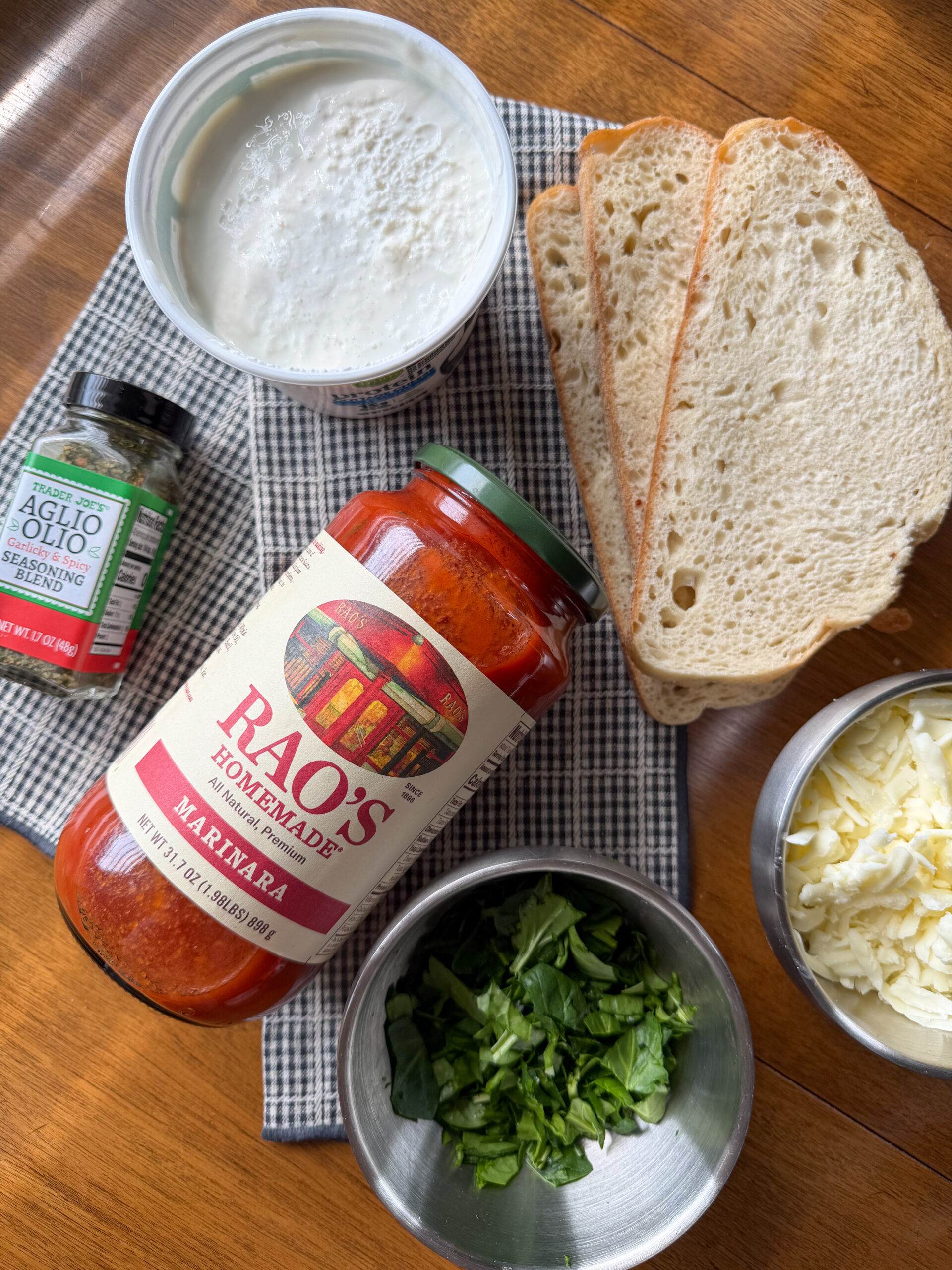 ingredients for Easy Cottage Cheese Pizza Toast (high-protein + kid-friendly)