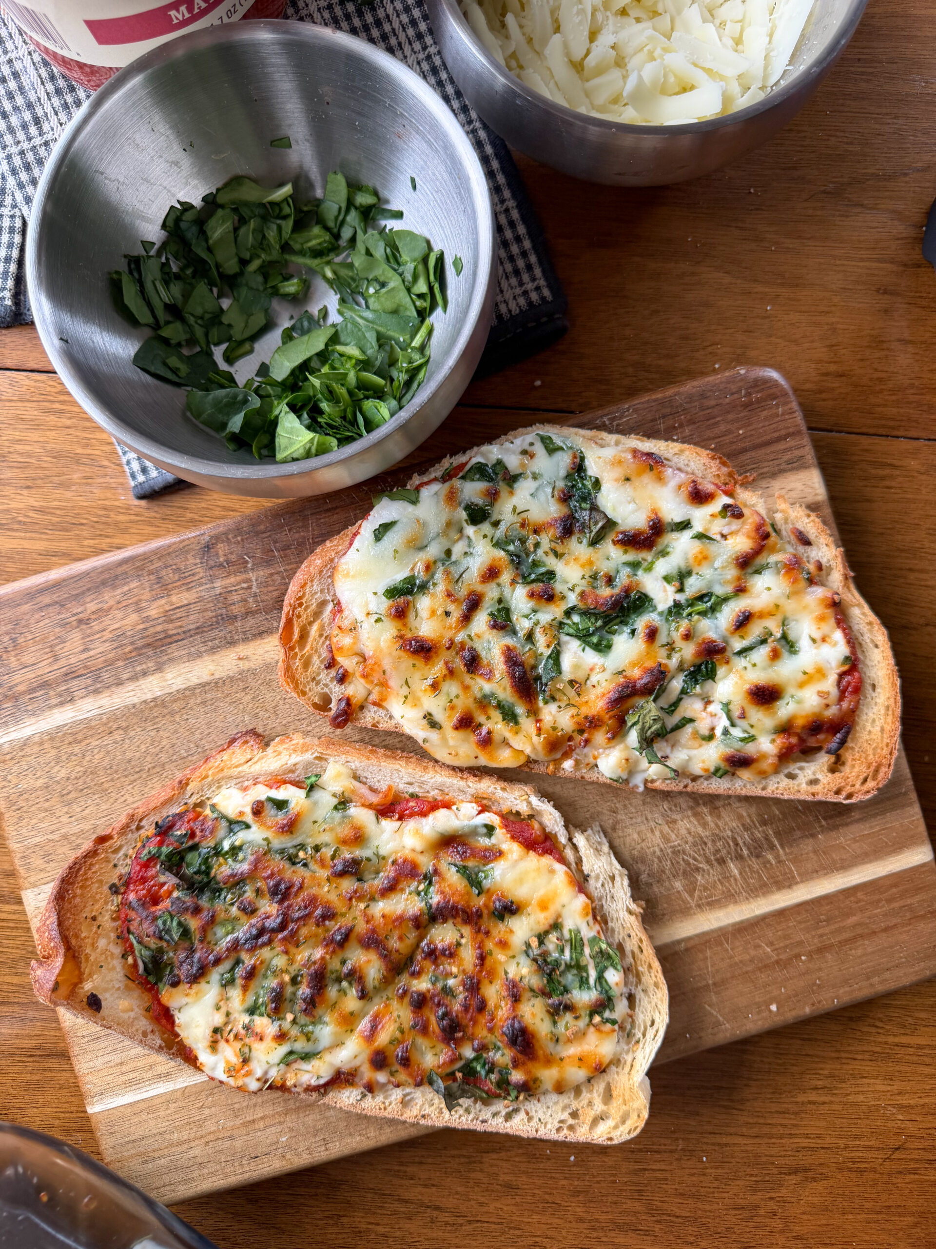 Easy Cottage Cheese Pizza Toast (high-protein + kid-friendly)