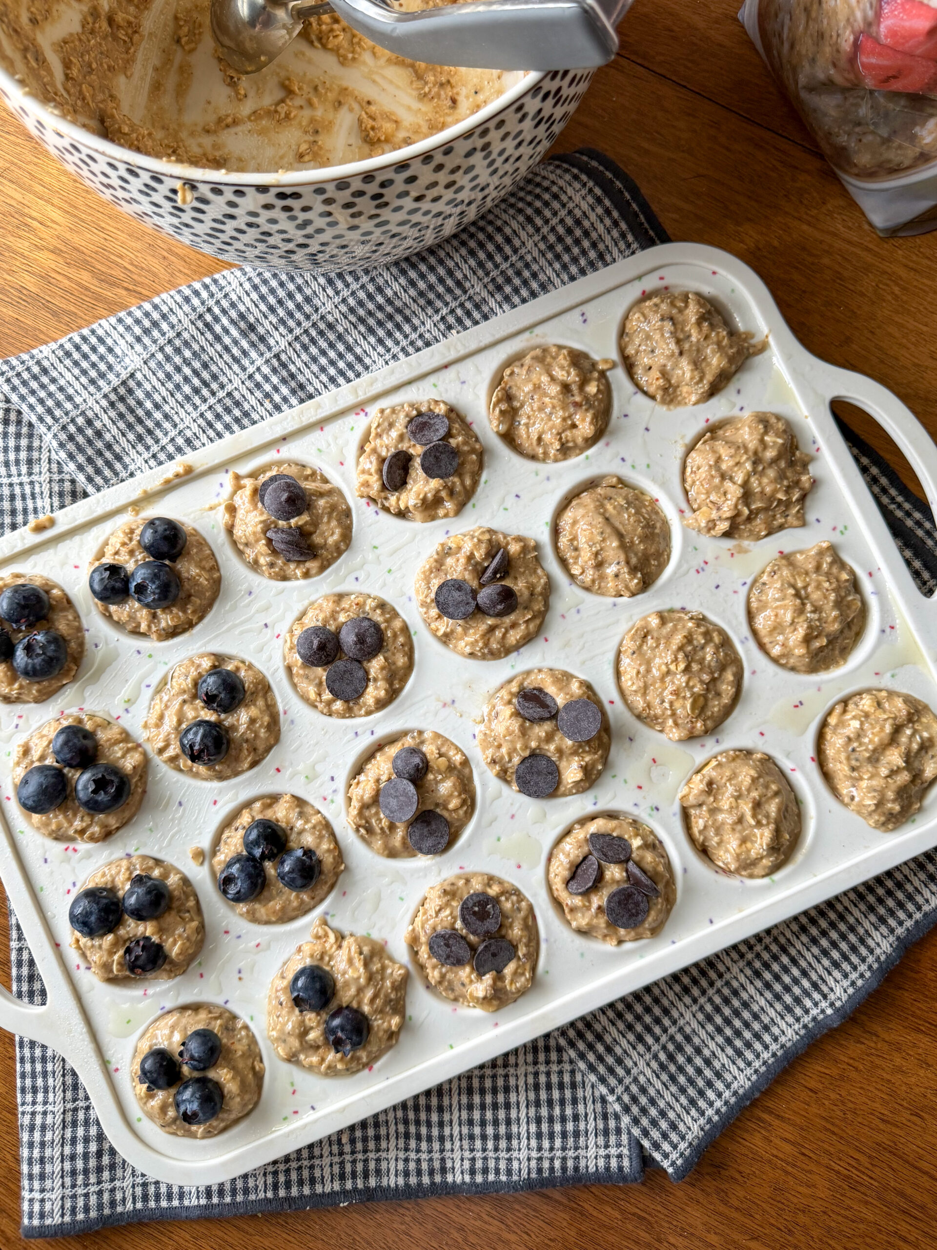 Peanut Butter Banana Baked Oatmeal Cups (Easy + High Protein + Toddler-Friendly)