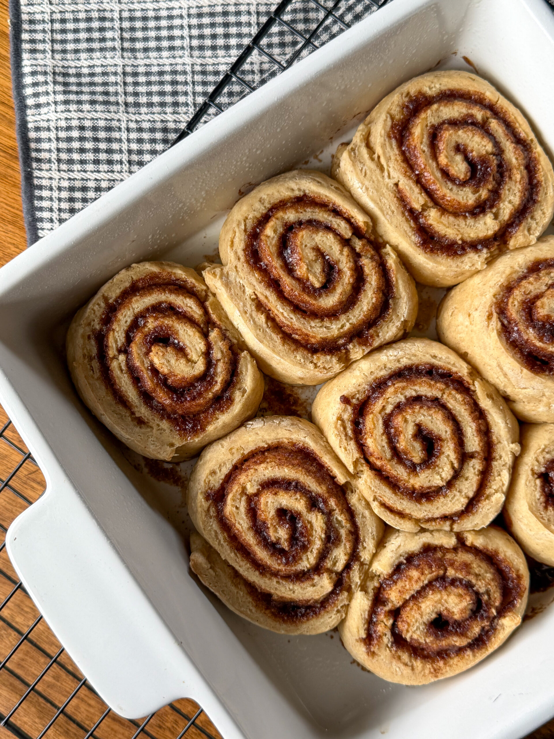 Greek Yogurt Cinnamon Rolls for toddlers (no yeast, soft + easy to make)