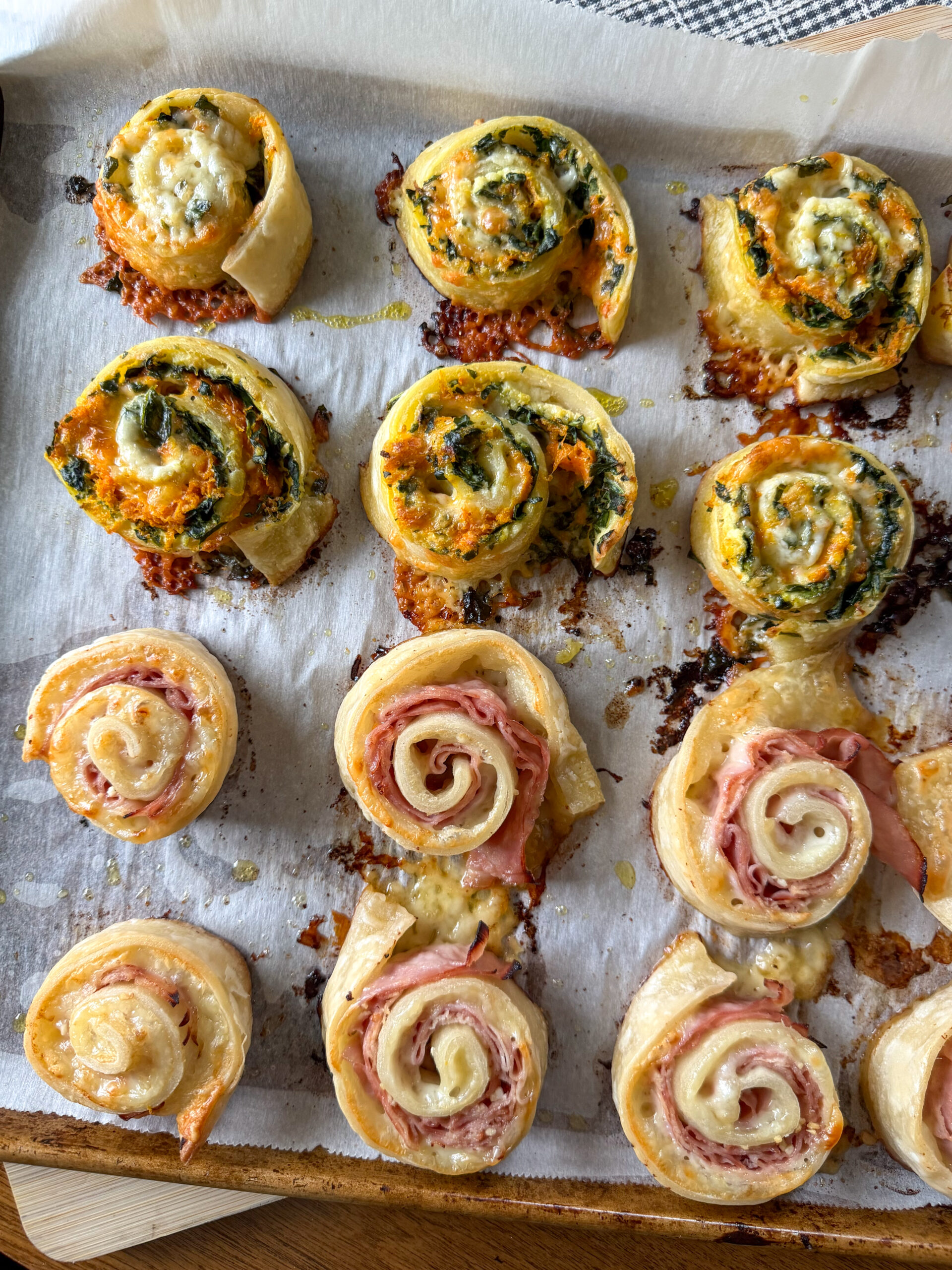 Spinach Puff Pastry Pinwheels for toddlers (easy + toddler-friendly lunch!)
