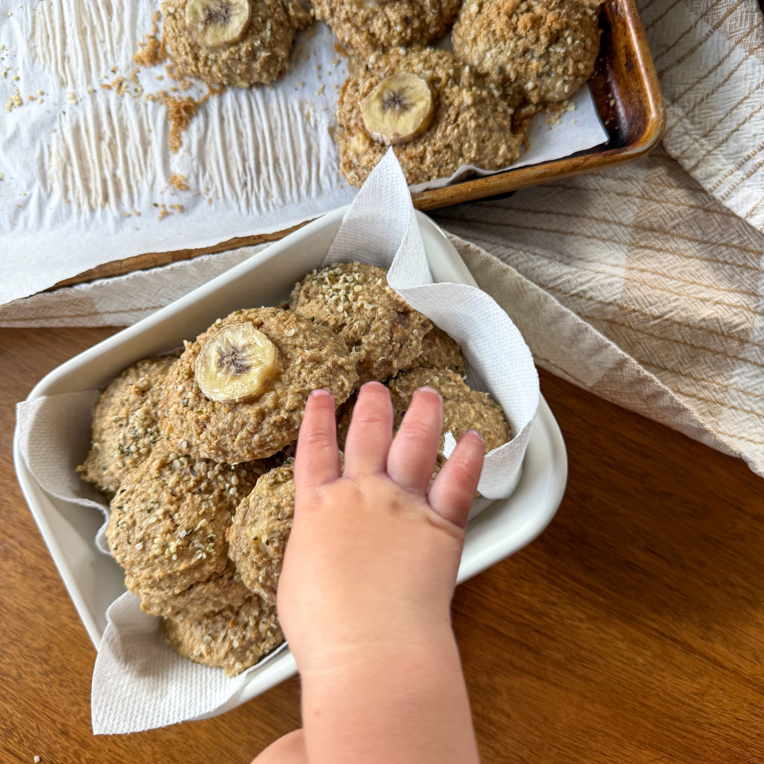 Soft Banana Bread Cookies for Toddlers (no added sugar!), healthy banana cookies toddler reaching for cookie