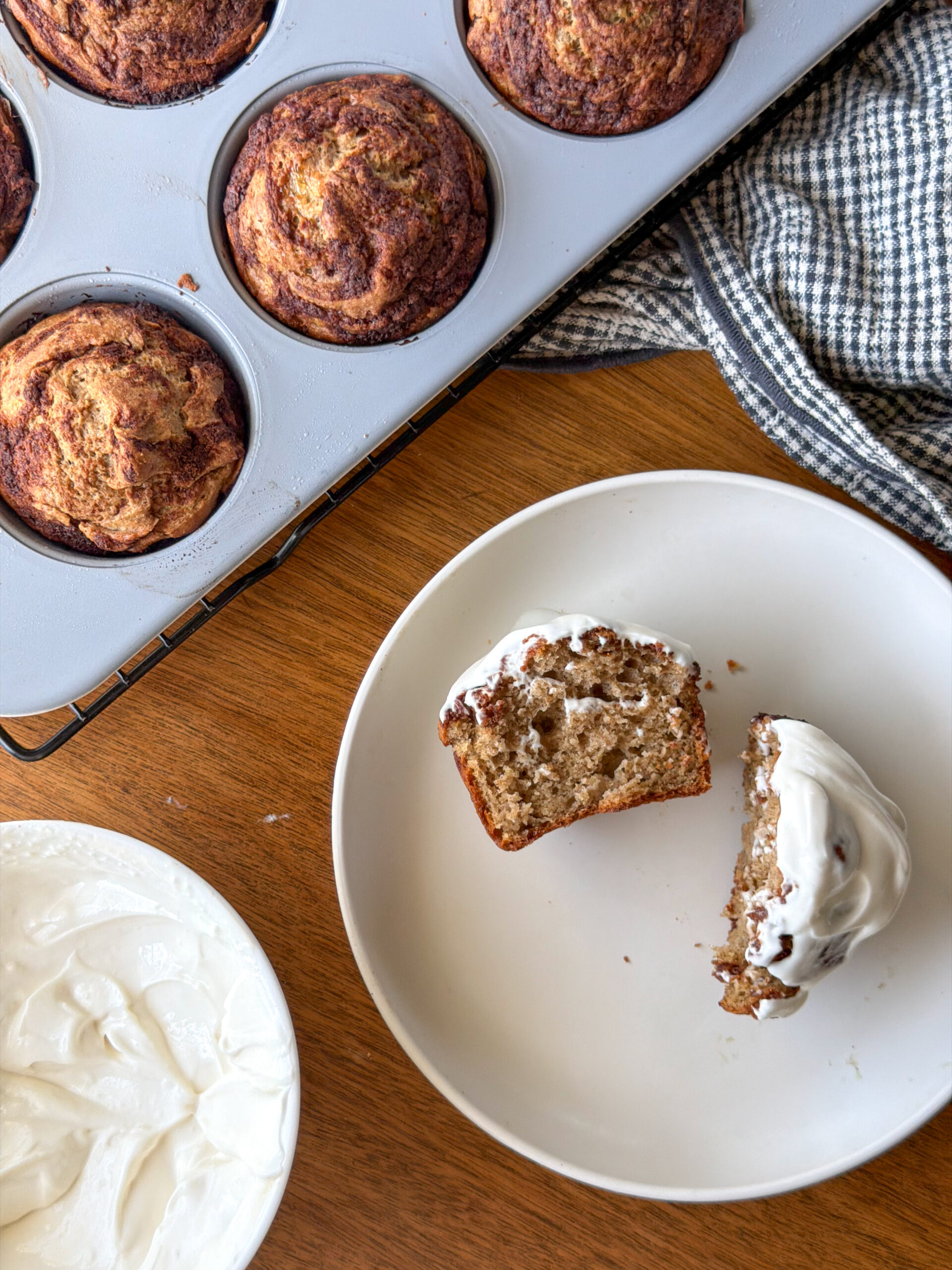 Healthy Cinnamon Roll Muffins (low sugar, easy to make!)