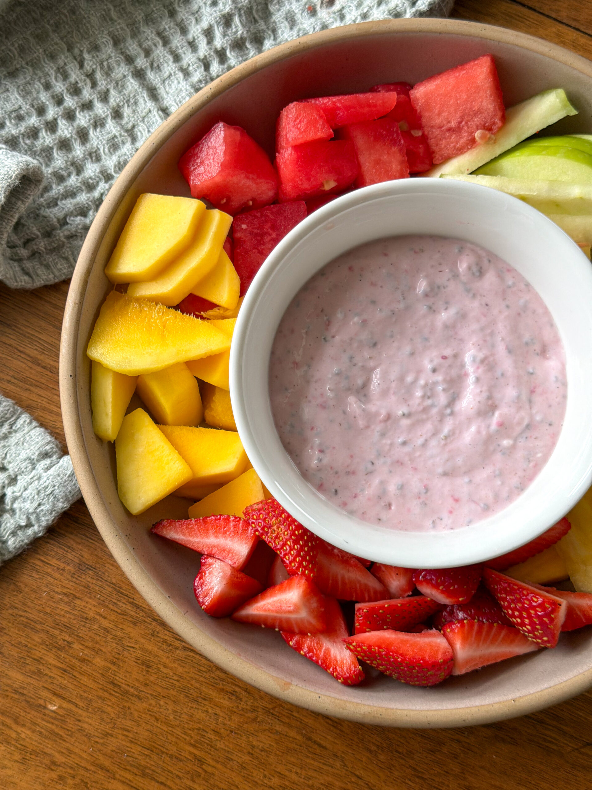 Strawberry Fruit Dip for toddlers, kid friendly snack (easy to make with yogurt!)