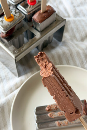 healthy avocado fudgesicles for toddlers