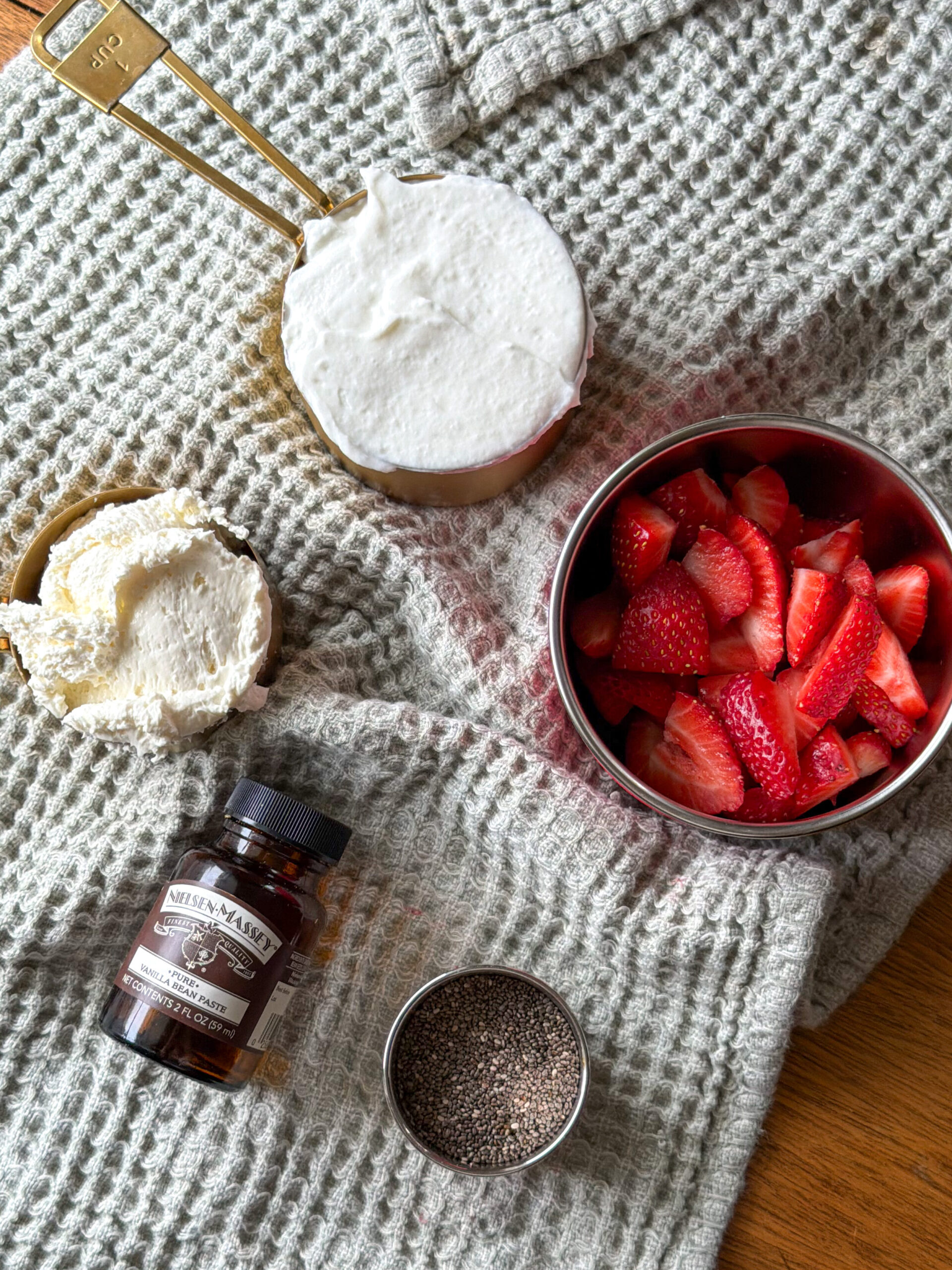 ingredients for Strawberry Fruit Dip for toddlers, kid friendly snack (easy to make with yogurt!)