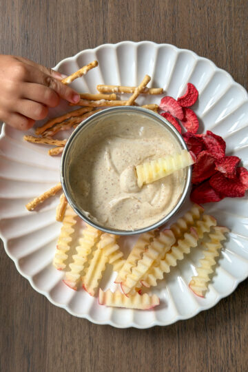 High Protein Fruit Dip for kids (easy yogurt dip for kids)