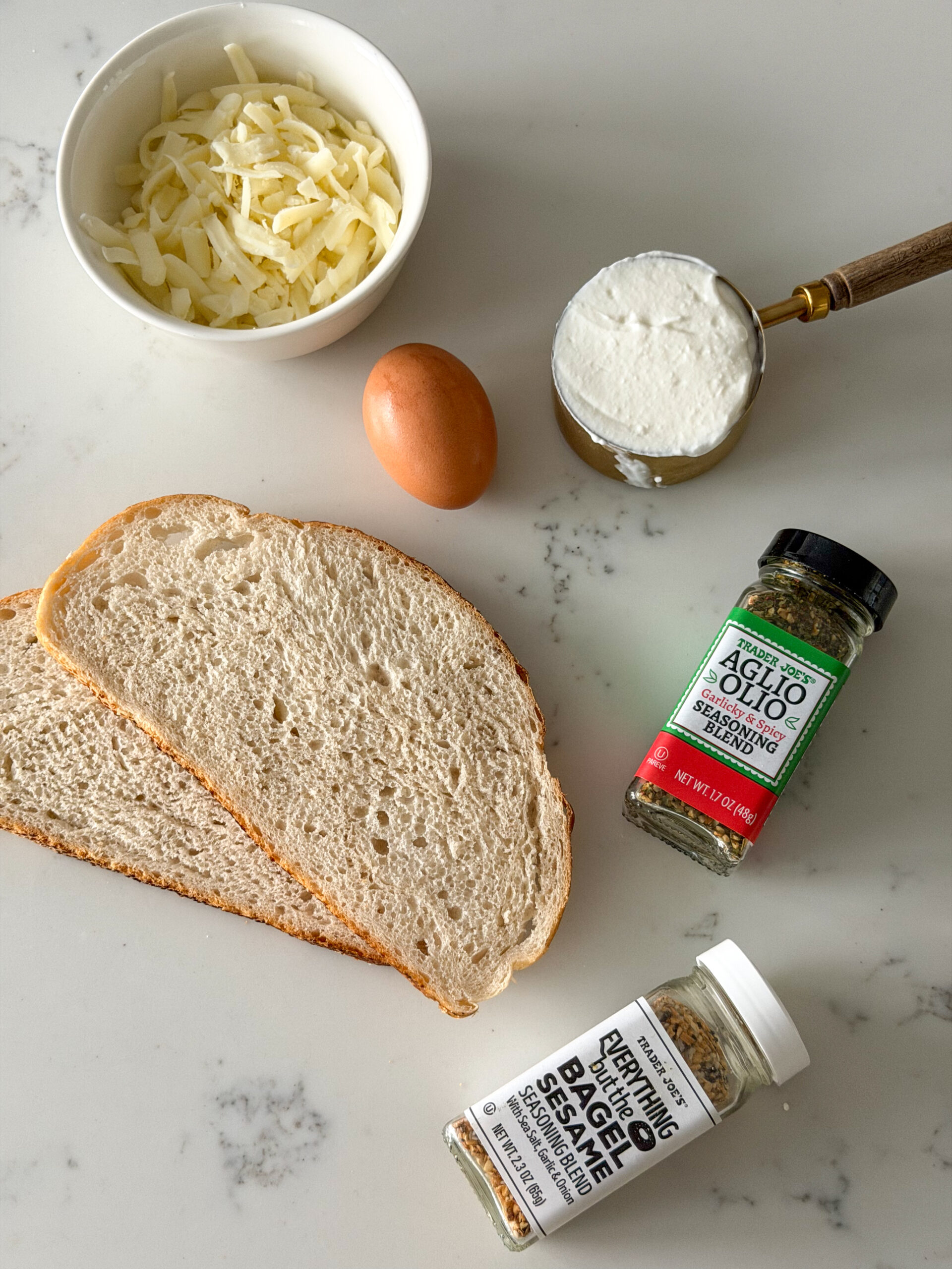 ingredients for Air Fryer Cottage Cheese Toast for toddlers and kid friendly lunch (easy high protein lunch for kids), bread cheese egg cottage cheese