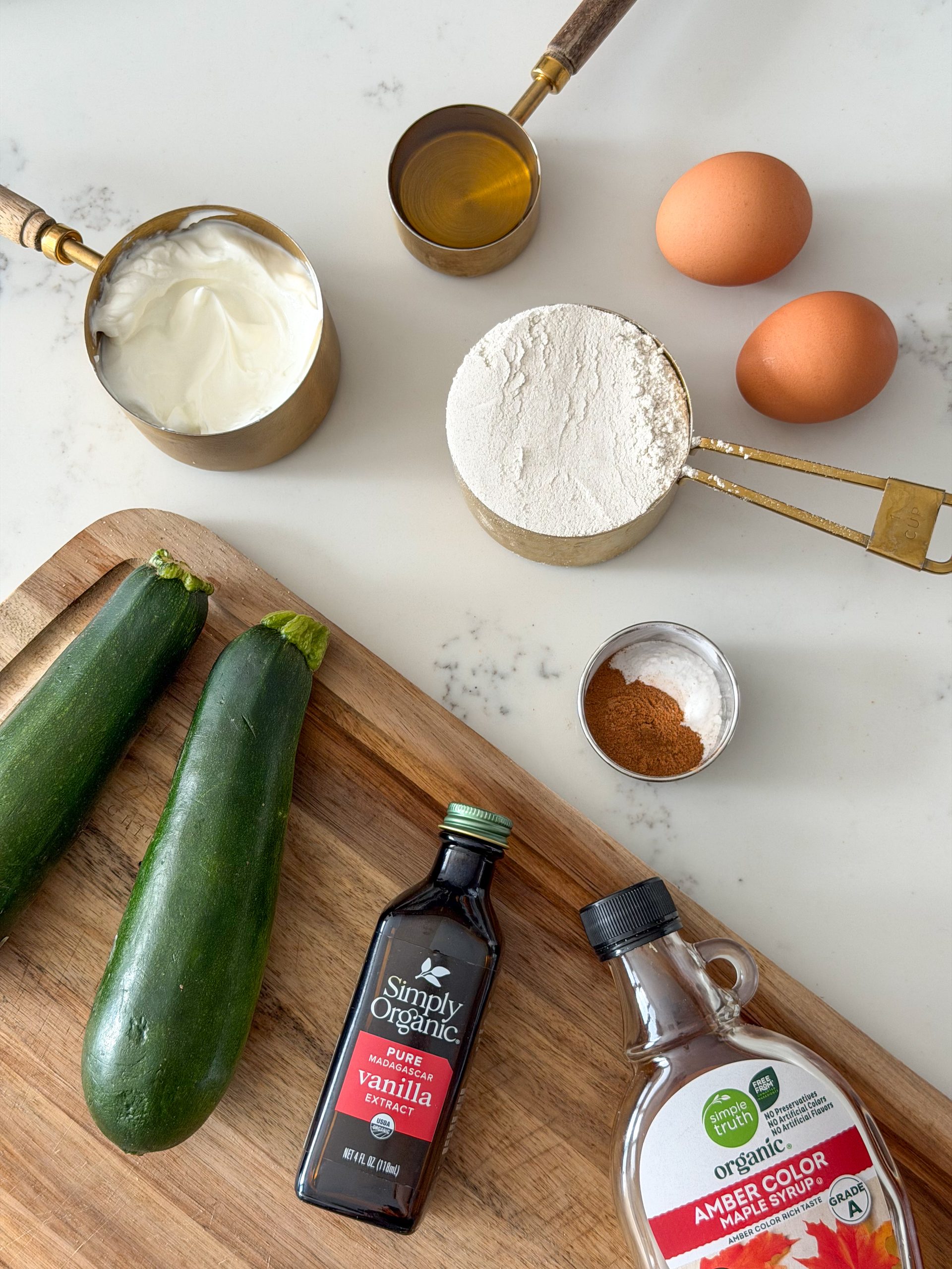 ingredients to make the Zucchini Yogurt Muffins (healthy, made with simple ingredients)