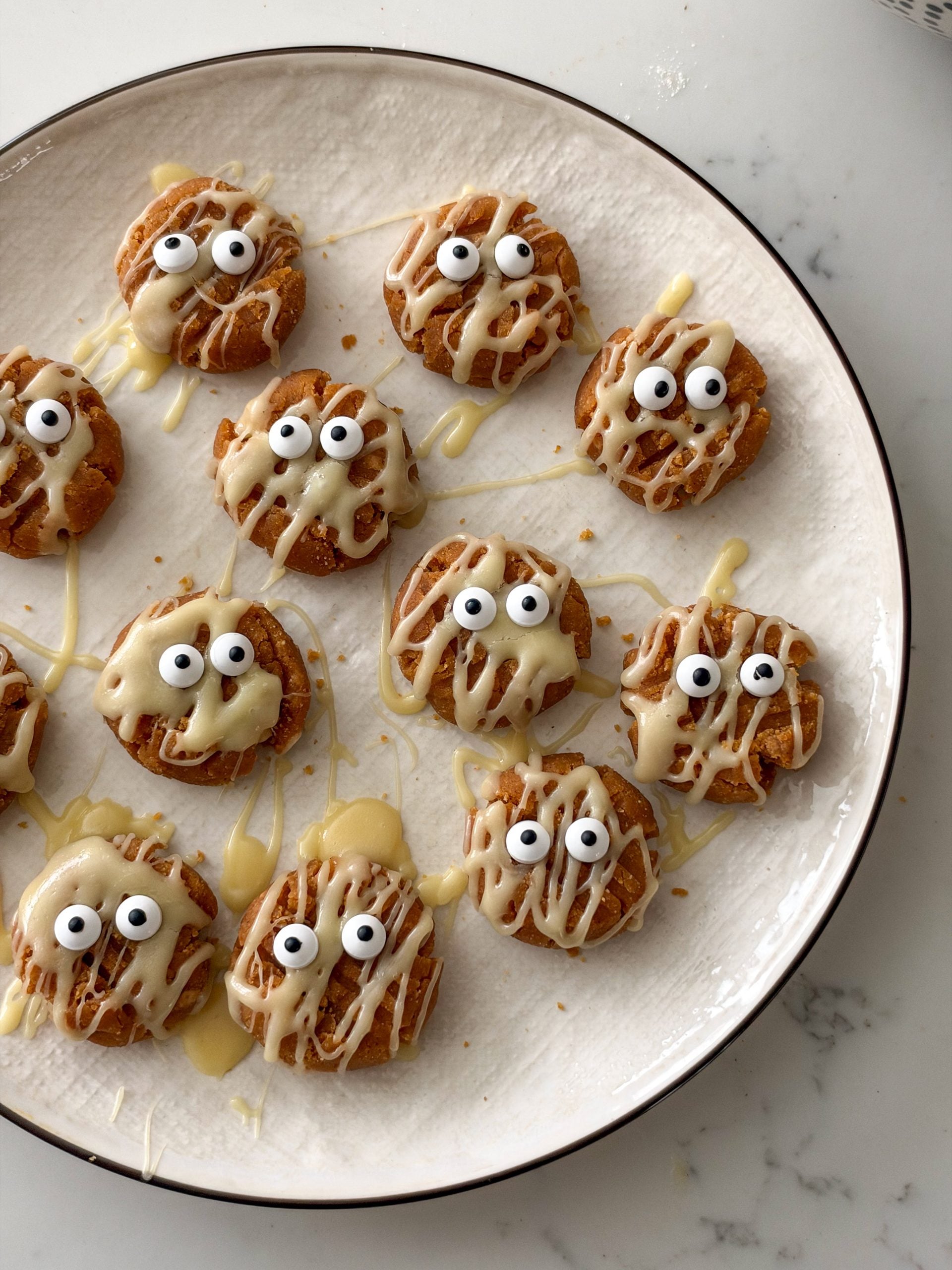 Pumpkin Peanut Butter Cookies for toddlers, kid friendly snack (no bake, easy to make), halloween cookies for kids
